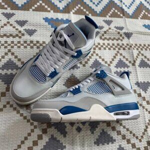 Jordan 4 Retro Military Blue Sneakers